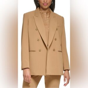 Women's Double-Breasted suit